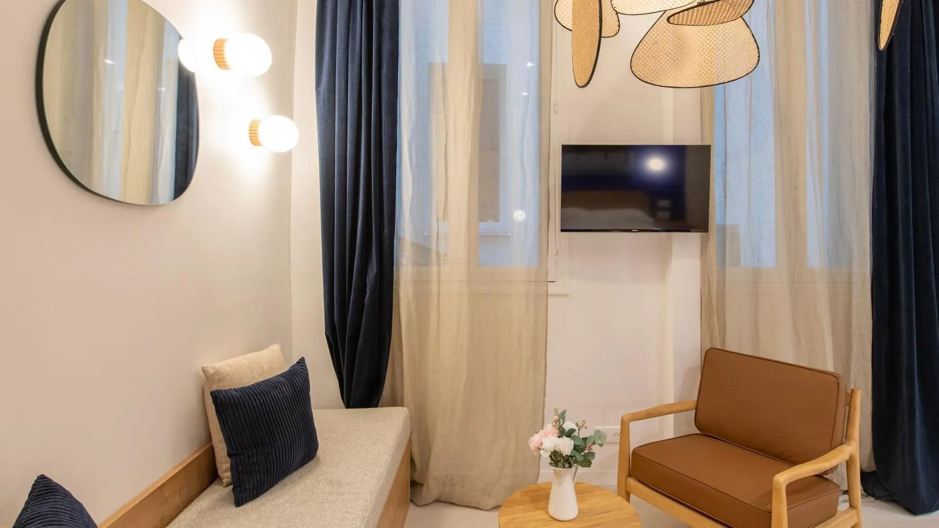 Geranimus : Heart Of Paris Montorgeuil Apartment
